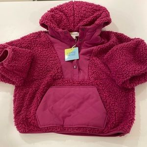 NWT Hippie Rose Bright Pink Orchid Pullover Sherpa With hood in size small